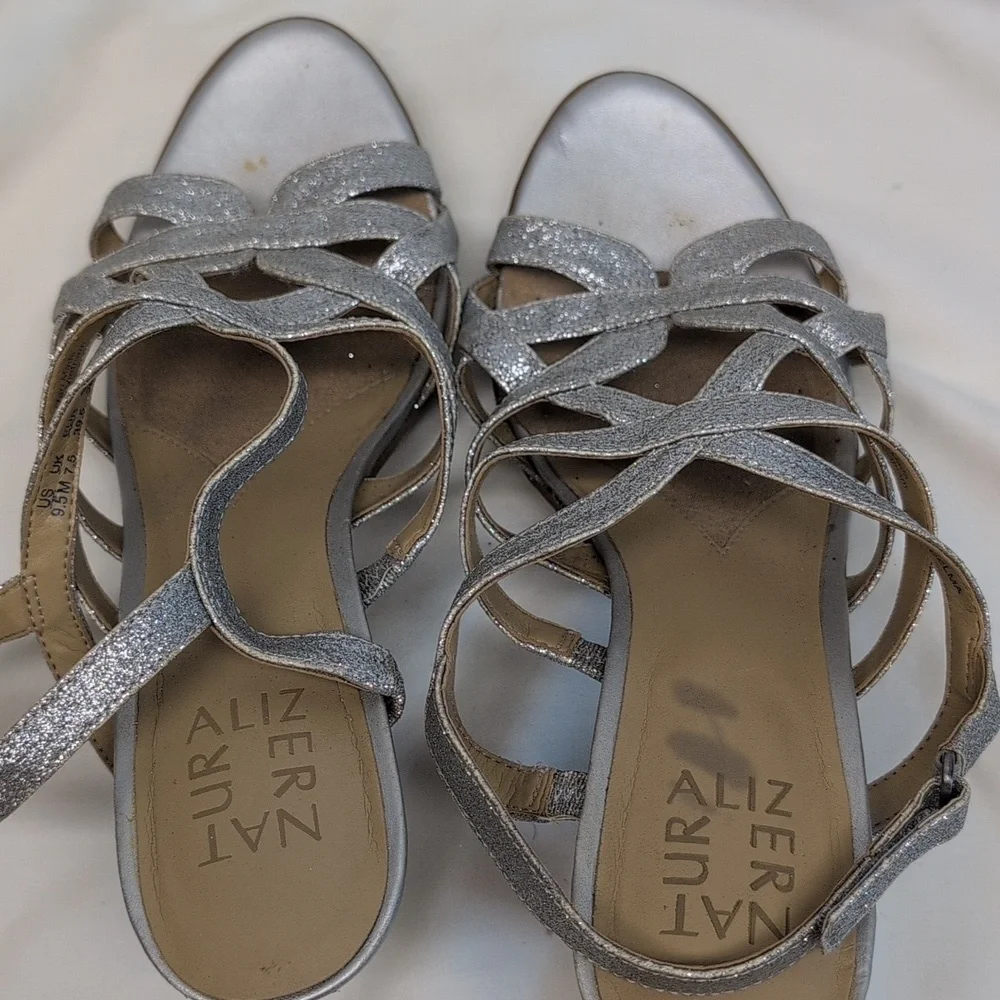 Naturalizer delma heels